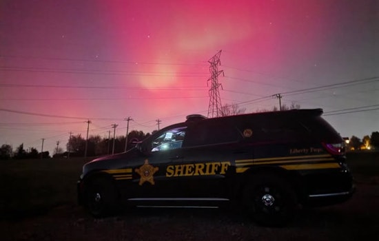 Butler County, Ohio Awed by Rare Glimpse of Northern Lights, Embraces Celestial Surprise
