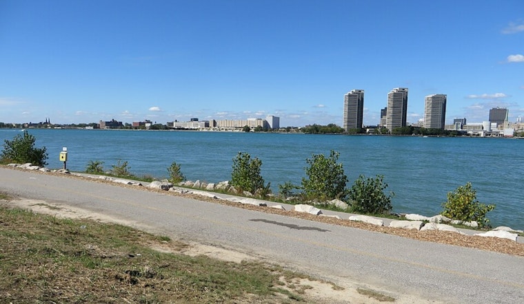 Canadian Freighter Refloated After Grounding in Detroit River, No Injuries or Pollution Reported