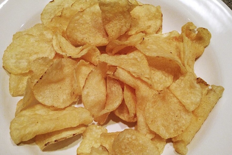 Cape Cod Chips Faces Class Action Lawsuit in New York Over Alleged Misleading Natural Claims