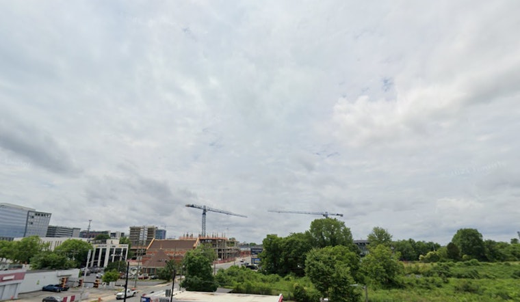 Charlotte Braces for Showers and Possible Thunderstorms, Sunny Skies Expected by Thanksgiving