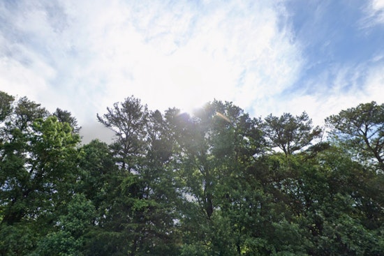 Charlotte to Enjoy Temperate Weather with Sunshine and Light Showers Ahead