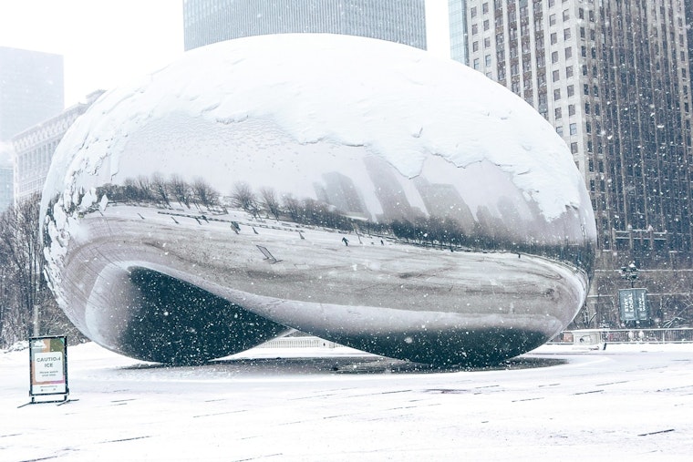 Chicago Braces for Heavy Snowfall, Winter Storm Watch and Warning in Effect Across Multiple Counties
