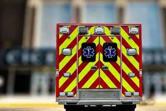 Chicago MMA Cage Fighter Collapses & Dies At Cicero Stadium Bout