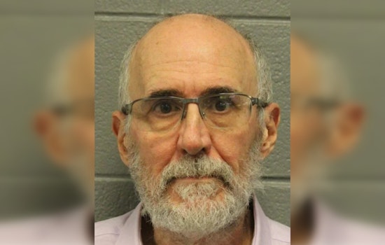 Chicago Neighbor Hauled Back From Peru In 2004 Near North Slaying