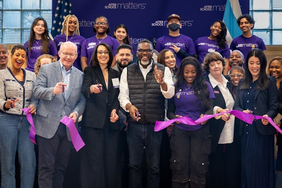 Chicago’s Cabrini-Green Neighborhood Unveils After School Matters' Orleans Teen Center with Mayor's Support