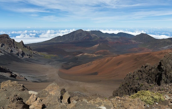 Chopper Rescue On Haleakalā After Maui Hikers Spend Frigid Night Stranded