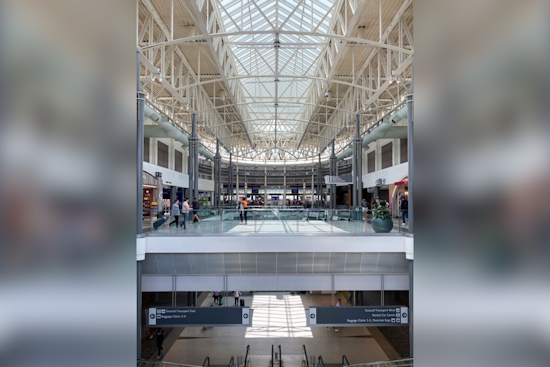 Cincinnati Airport Faces Continuing Flight Cancellaries Amidst Extended Government Shutdown