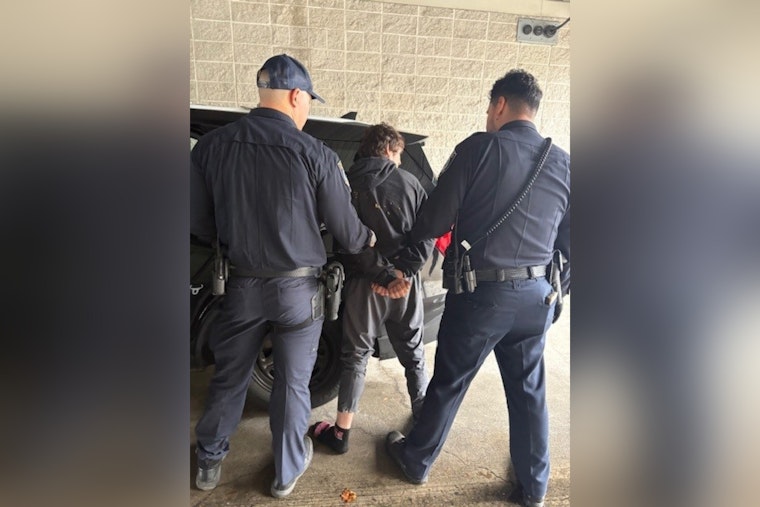 Citrus Heights Police Apprehend Suspected Thief Also Wanted on Felony Warrants
