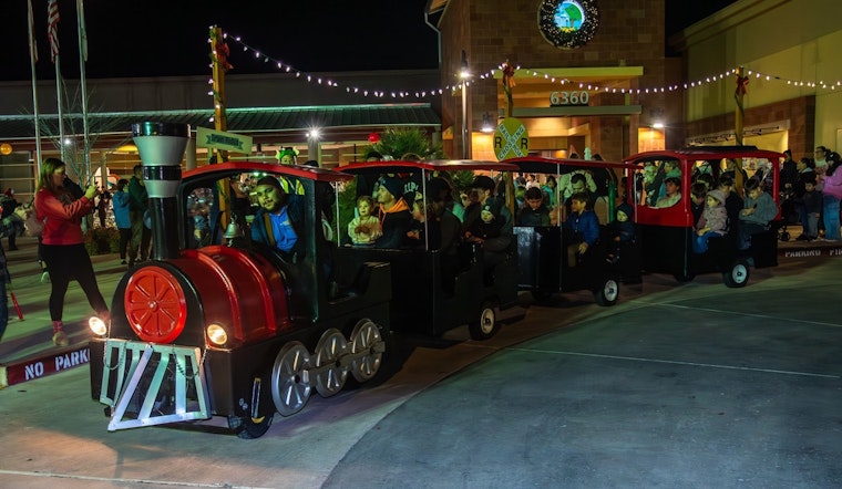 Citrus Heights Sparkles with Holiday Tree Lighting and Best Lights Contest