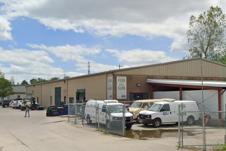 City of Bloomington Provides $46,000 in Emergency Aid to Hoosier Hills Food Bank Amid Federal Shutdown