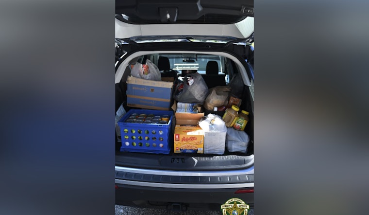 Clay County Sheriff's Deputies Deliver 497 Pounds of Food to Green Cove Springs Pantry Ahead of Thanksgiving