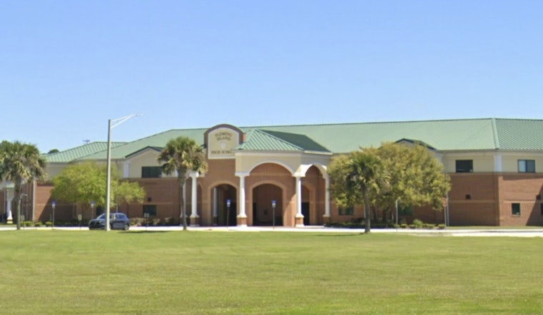 Clay County Teacher Pay Raise Plan Moves Forward Despite Criticism and Rallying Educators