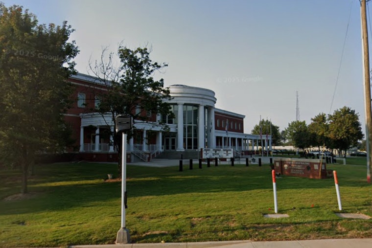 Clayton County Opens Warming Station at Police HQ in Jonesboro Amid Cold Snap