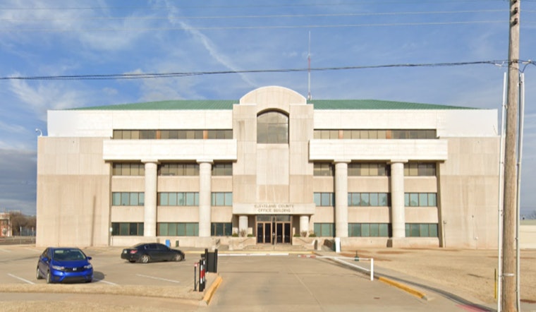 Cleveland County Joins Operation Green Light in Tribute to Veterans