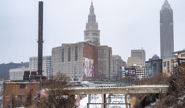 Cleveland's NWS Issues Winter Storm Warning for Lucas County, Advisories Along I-75 as Snowfall Intensifies