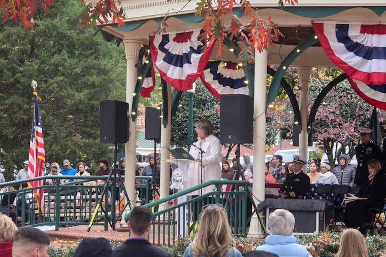 Collierville Honors Veterans with Moving Tribute at Historic Town Square