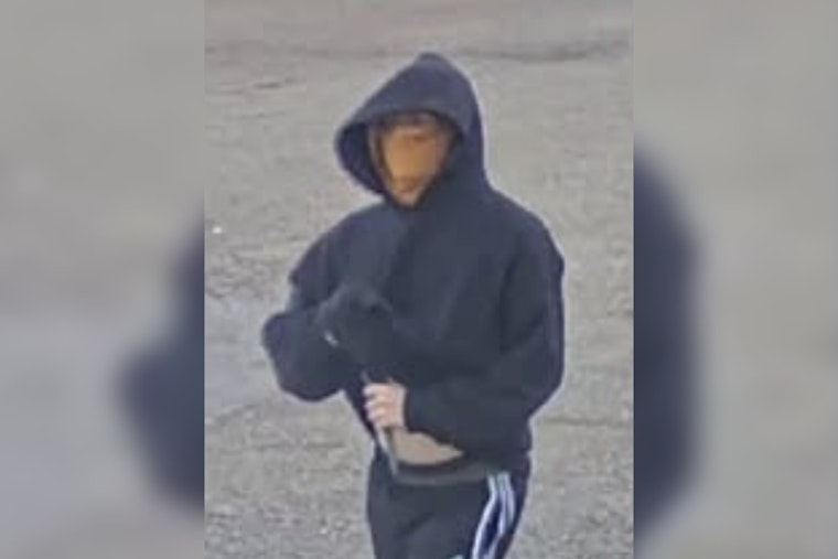 Columbus Police Seek Public's Aid in Identifying Suspect in Broad Daylight Assault near Gender and Refugee Roads