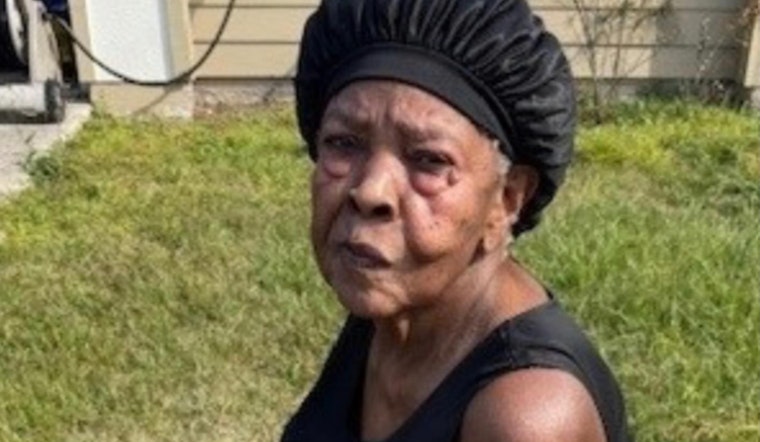 Community Collaboration Aids Jacksonville Police in Reuniting Disoriented Elderly Woman with Family