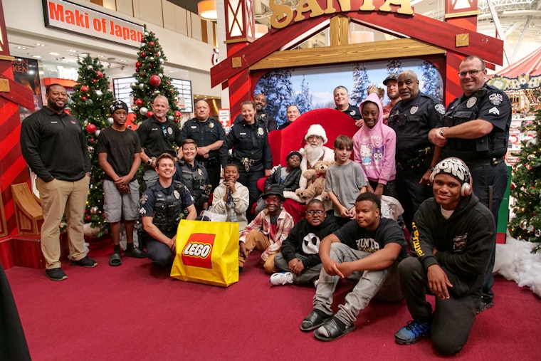 Concord Police Spread Holiday Cheer With Student Shopping Spree at Concord Mills Mall