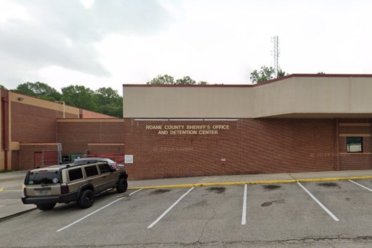 Convicted Murderer Lonnie Wright Found Guilty of Smuggling Drugs into Roane County Jail