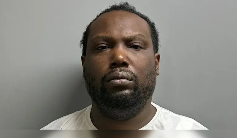 Cops Collar Paroled Maywood Man In Gunpoint Heist at Oak Brook Circle K