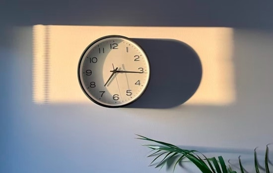 Daylight Saving Time Ends as Clocks Fall Back Giving an Extra Hour of Sleep in Miami Fort Lauderdale and Key West