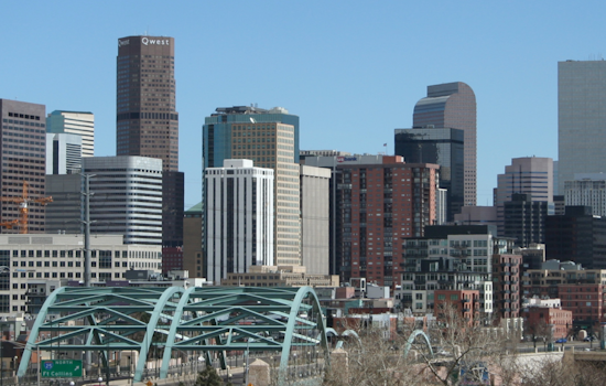 Denver Residents Face Chilly Weekend with Snow Showers and Advisories in Effect