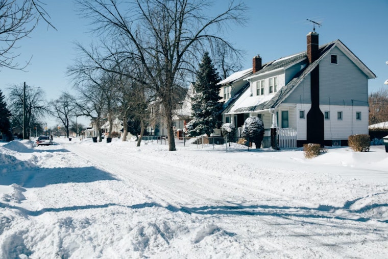 Detroit Braces for Wintry Mix with Flurries, Heavy Snow, and Rain in Week-Long Forecast