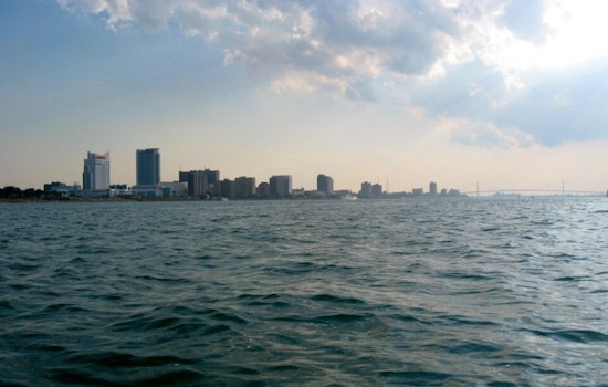 Detroit's Thanksgiving Week Forecast: Sunny Starts, Rainy Turns, and Seasonal Chill