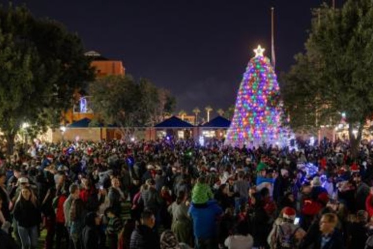 Downtown Chandler to Glow with 69th Annual Tumbleweed Tree Lighting & Parade of Lights on Dec. 6