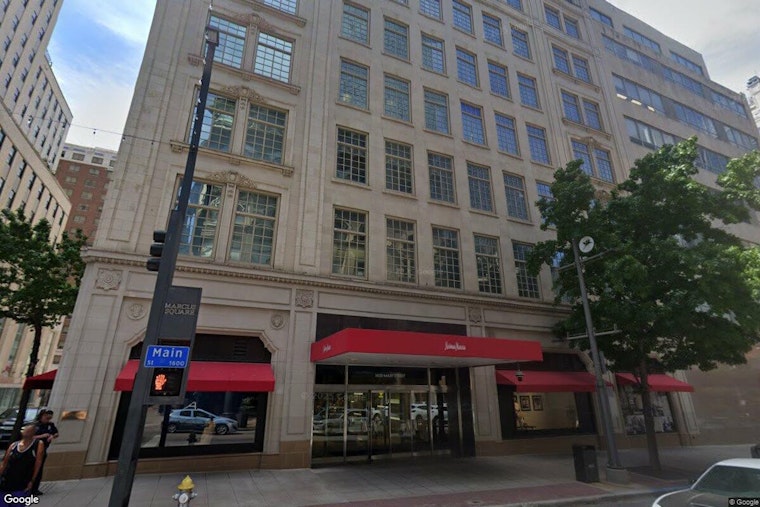 Downtown Neiman Marcus Survives at Least Through Holiday Season; Shutdown Still on Horizon