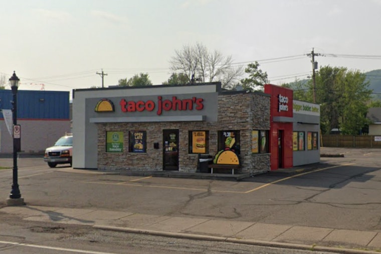 Duluth Police Seek Public’s Help After Armed Robbery at Taco Johns on Grand Avenue