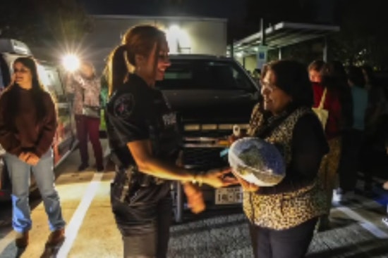 Duncanville Police Fortify Community Ties with UNIDOS Program Thanksgiving Event