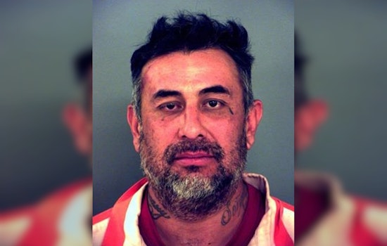 East El Paso Stabbing Suspect Barricades, Then Bows To SWAT