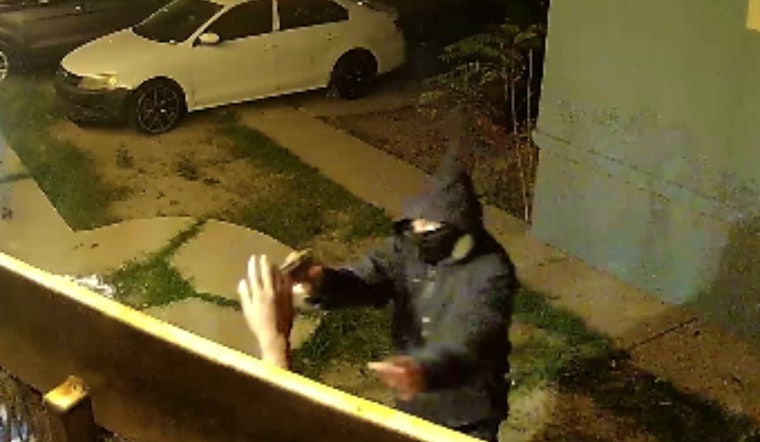VIDEO: El Paso Police Seek Community Help to Solve Aggravated Robbery on Pera Block