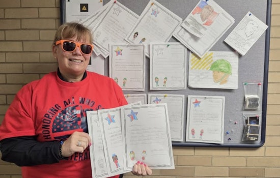Euclid Police Touched by Noble Academy Students' Thank-You Notes Following Veterans Day Storytime
