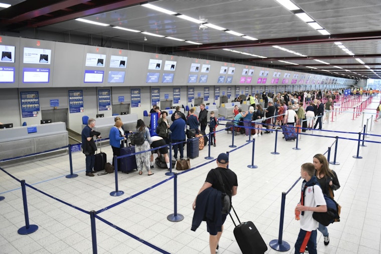 FAA Reduces Flight Restrictions from 6% to 3% at Major U.S. Airports in Step Towards Post-Shutdown Recovery