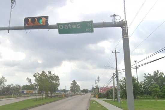 Fatal Collision Involving 18-Wheeler Shuts Down Beaumont Highway Near Houston