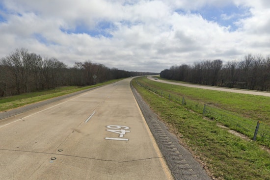 Fatal Multi-Vehicle Collision on I-49 in DeSoto Parish Linked to Dense Fog Conditions
