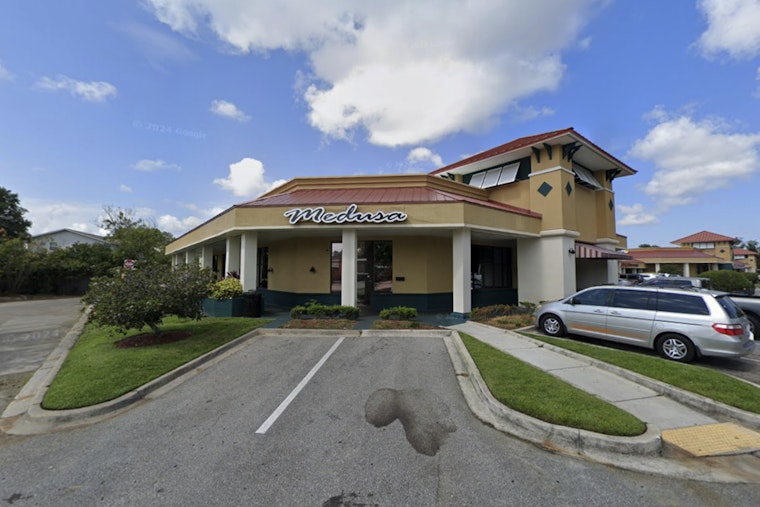 Fatal Shooting at Medusa Lounge in Jacksonville, Suspected Gunman Detained