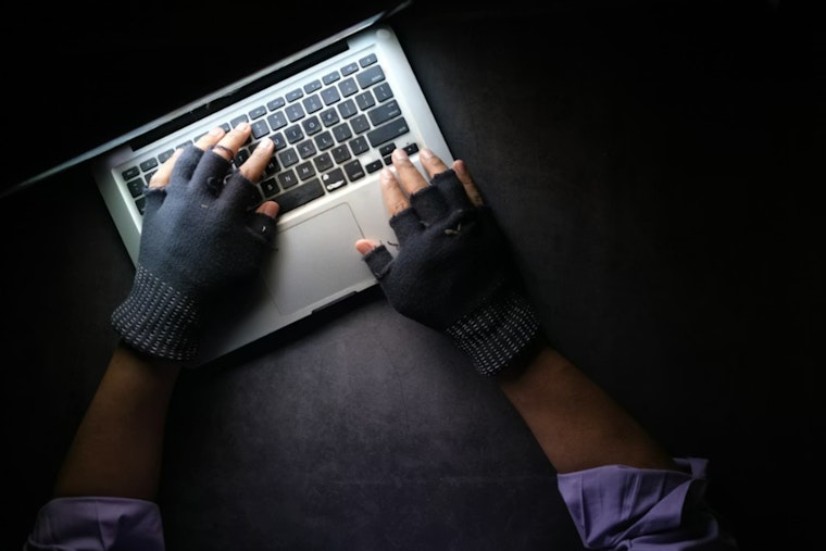 FBI Warns of $262M Swindled in Sophisticated Bank Account Takeover Scams, Fraudsters Turn to Crypto to Hide Their Tracks