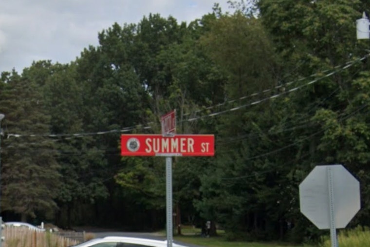 Fitchburg House Fire on Summer Street Injures One, Displaces Four Residents