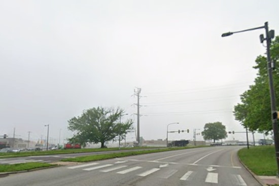 Foggy Start and Light Rain Envelop Philadelphia, Clearer Skies Expected Towards the Weekend