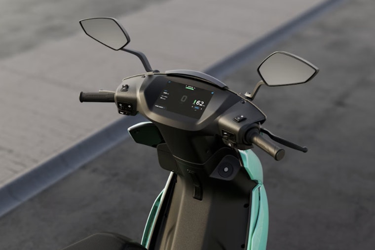 Folsom Police Warn Holiday Shoppers: Know E-Rideable Laws or Risk Citations