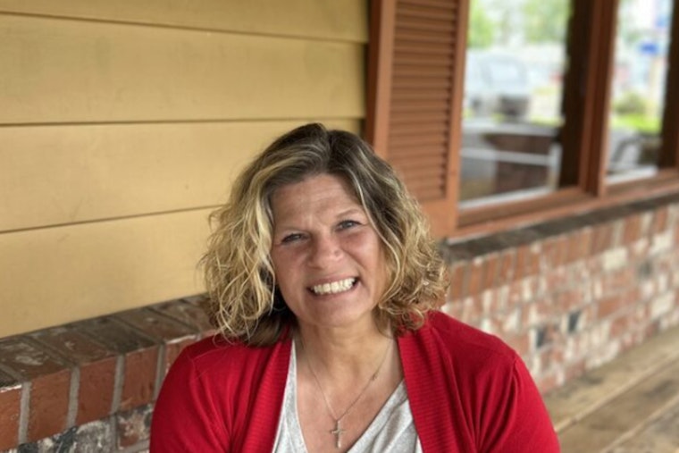 From Shelter to Support Leader – A Journey of Perseverance and Success in Washington County