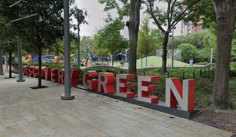 H-Town Frankie Brings Rap-Fueled Holiday Glow-Up To Discovery Green