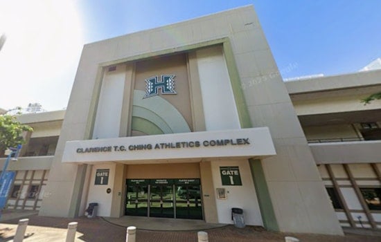 Hawaii Beats San Diego State 38-6, Stays in Championship Race