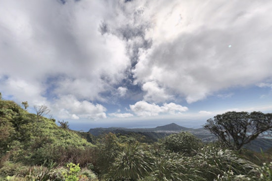 Hawaii Braces for Weather Shift with Increased Cloudiness, Precipitation and High Surf Warning Issued