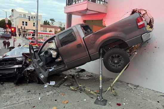 High-Speed Crash Snarls Lombard Near Broderick in San Francisco