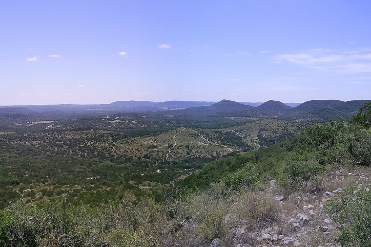 Hill Country Neighbors Rope Land Deal, Kill Dripping Springs Mega Venue